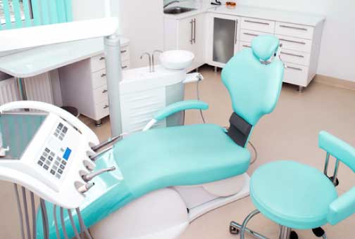 歯科医院の診察台